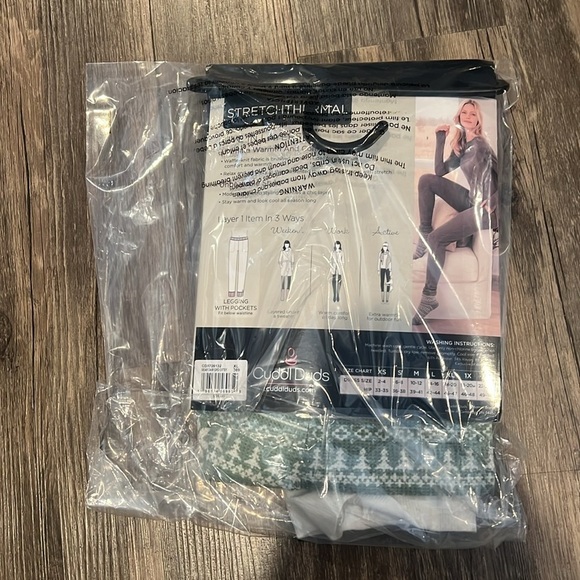 New in pkg CUDDL DUDS Leggings w pockets! - Picture 4 of 4